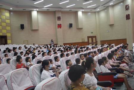 说明:https://ss2.meipian.me/users/3664003/526d31e0-f15a-11ea-8092-a5df2ea6da0b.jpg?imageView2/2/w/750/h/1400/q/80/auto-orient